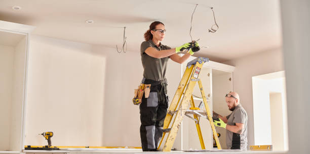Best Affordable Emergency Electrician  in Greencastle, PA